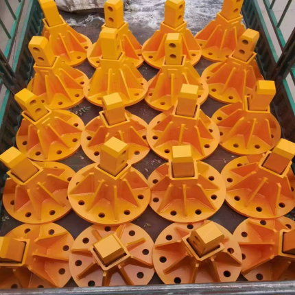 Lattice joint base pedestal