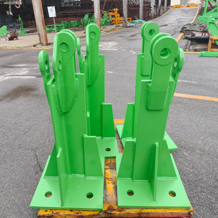 Base outriggers